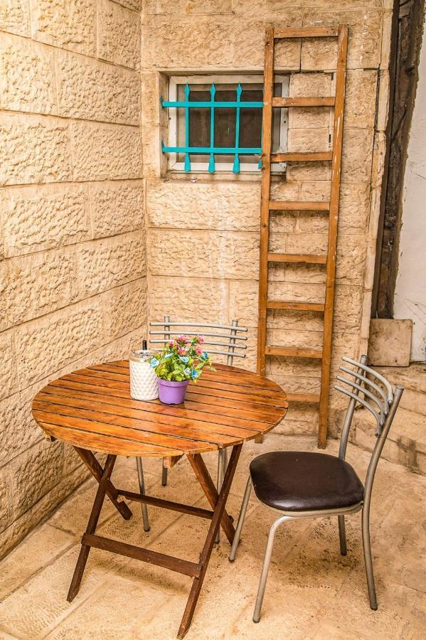 Cozy Suites Jerusalem Exterior photo